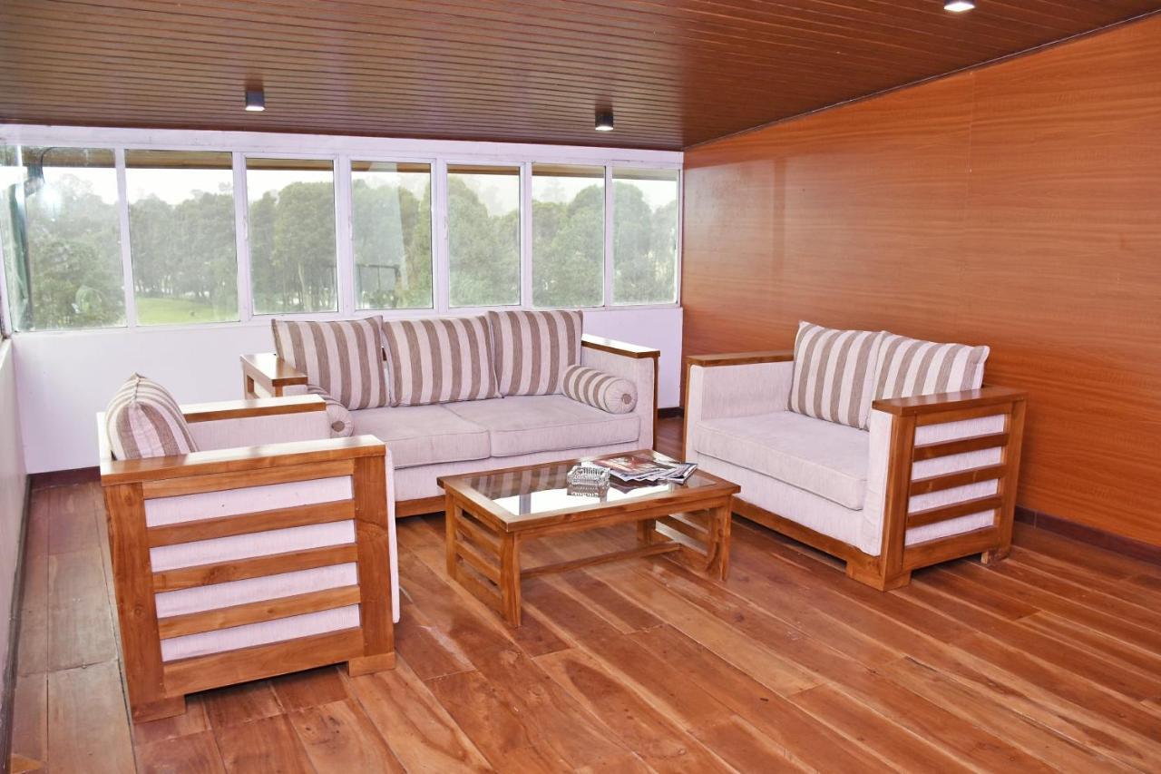 Oyo 430 The Turf Villa Nuwara Eliya Zewnętrze zdjęcie